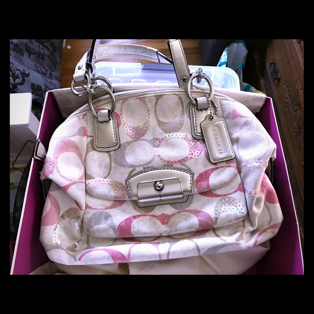 Coach bag/matching clutch *price for purse only